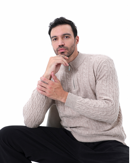 100% Cashmere Knitted Half Zip