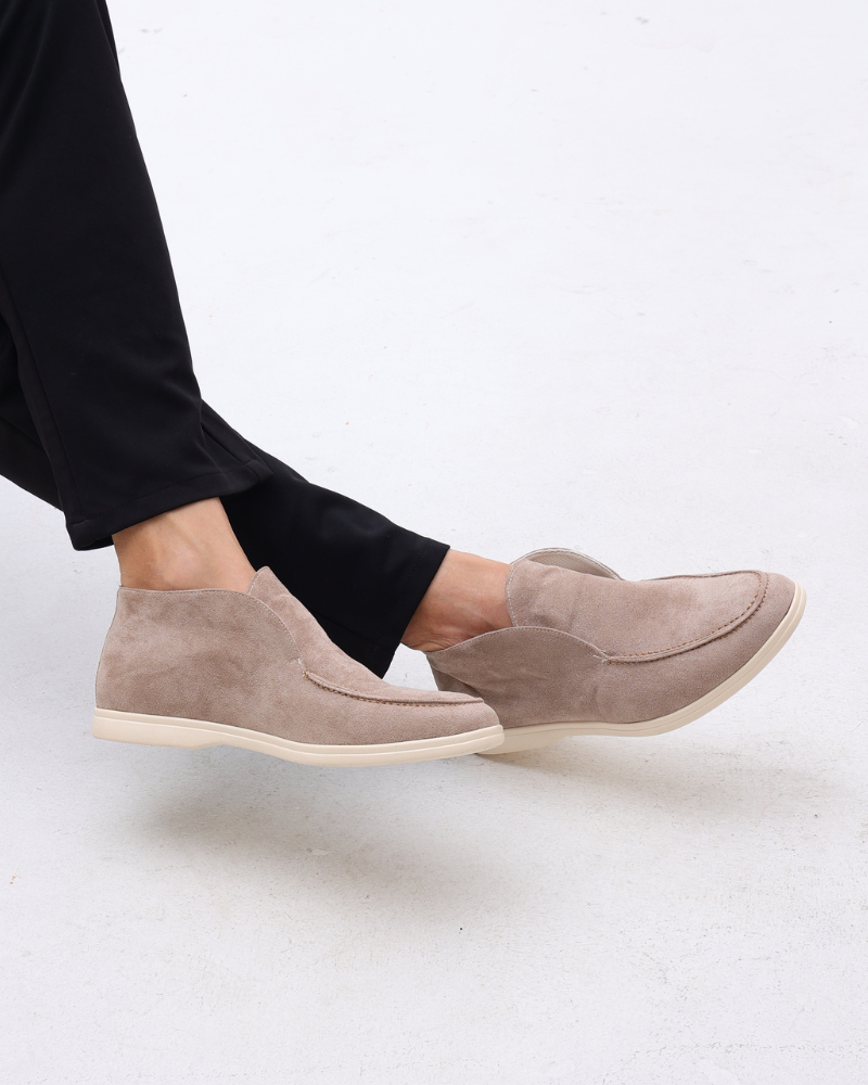 Heritage Suede Loafers