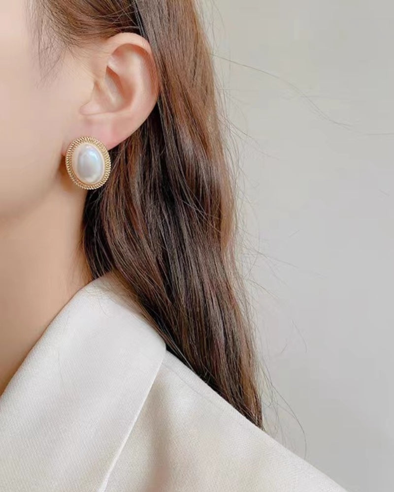 Luminous Oval Pearl Studs