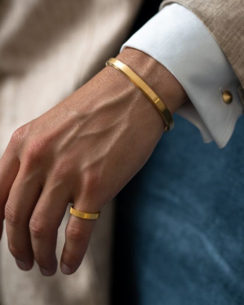 Essence Cuff